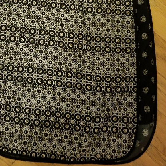 🔖Silky VINCE CAMUTO TANK TOP - Picture 4 of 7